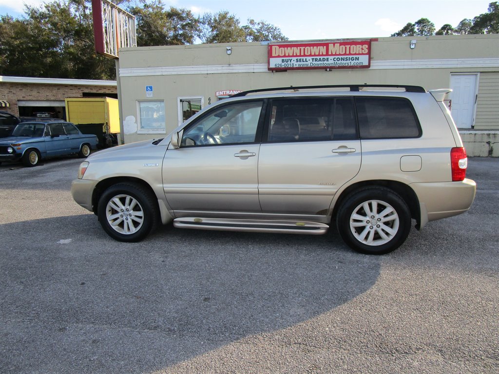 2006 Toyota Highlander Hybrid's photo