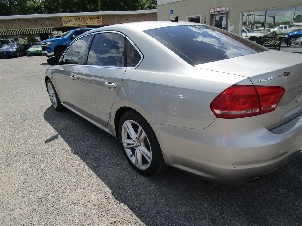 2014 Volkswagen Passat SE - Photo 6