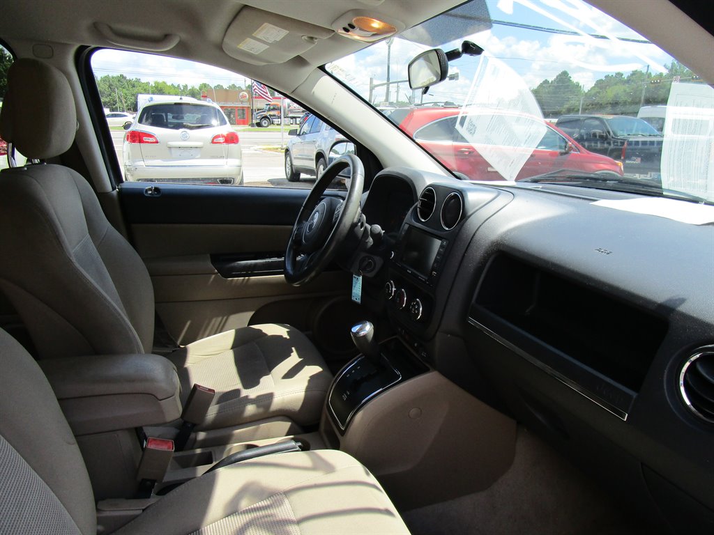 2013 Jeep Compass Latitude - Photo 9