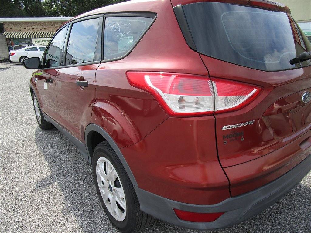 2015 Ford Escape S - Photo 6