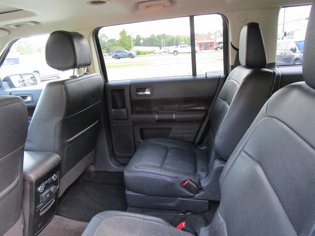 2014 Ford Flex Limited - Photo 9