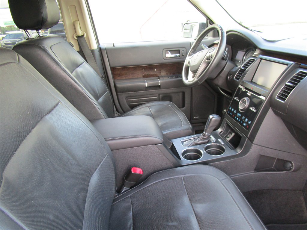 2014 Ford Flex Limited - Photo 13